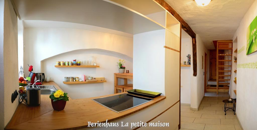 Lehmgefuehl, Design Vier, La Petite Maison Trier Ngoại thất bức ảnh