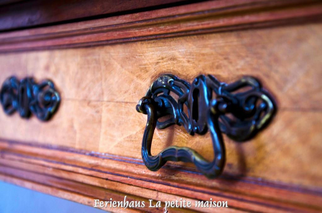 Lehmgefuehl, Design Vier, La Petite Maison Trier Ngoại thất bức ảnh